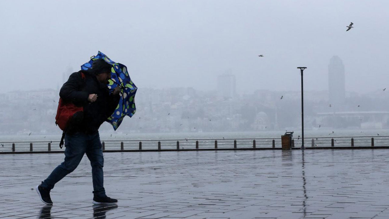 AKOM’dan İstanbul için soğuk hava ve yağış uyarısı!