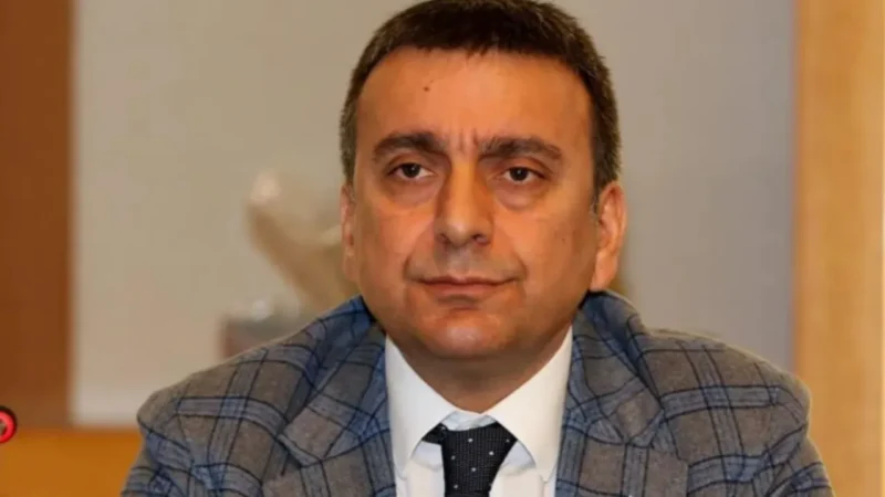 Zafer Partisi adayı Azmi Karamahmutoğlu: ‘Onlar kazanacacağına İmamoğlu kazansın’