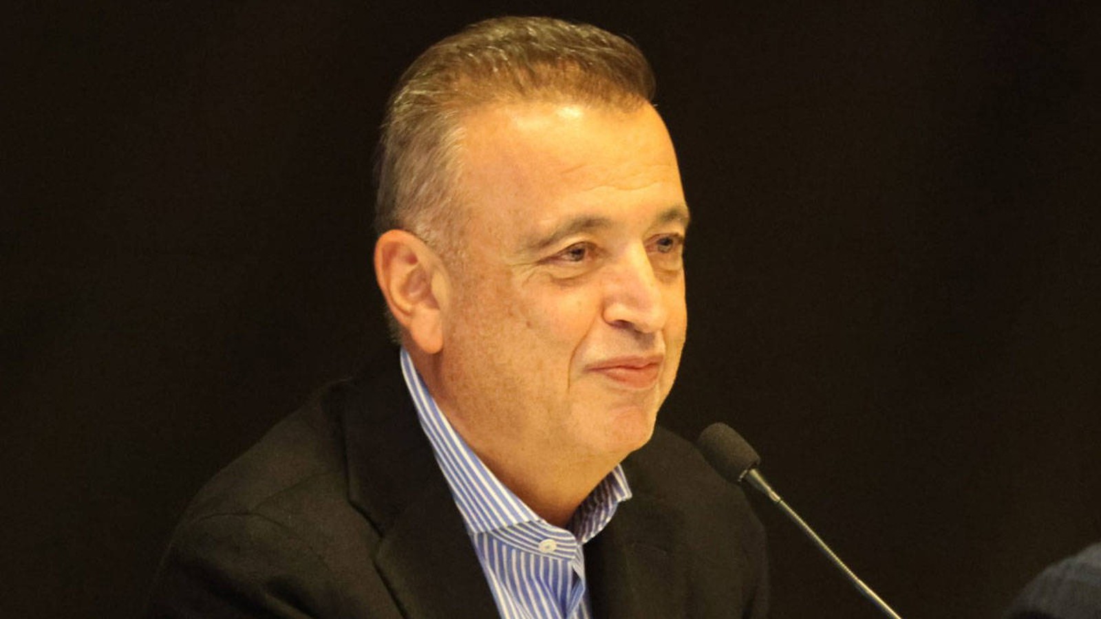 Ataşehir Belediye Başkanı Battal İlgezdi, CHP’den istifa etti