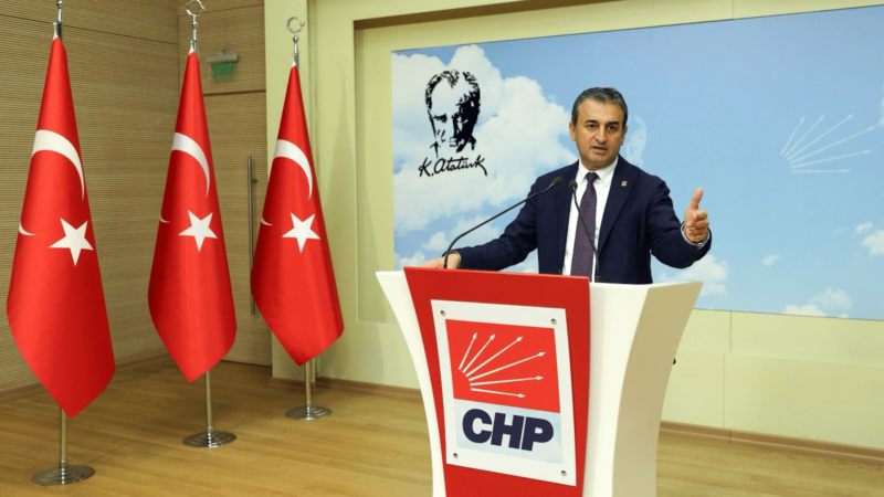 CHP’li Burhanettin Bulut: “Türkiye yüzyılı olacaktı borç yüzyılı oldu”