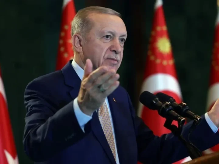 Erdoğan’ın güçsüzlük itirafı