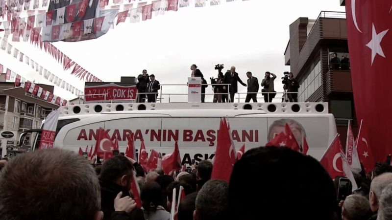 Erdal Beşikçioğlu: “Ranttan yana değil, halktan yana belediyecilik”