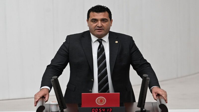Erhan Adem: “AKP iktidarında bir tek çiftçinin itibarından tasarruf ediliyor”