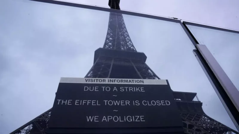Eyfel Kulesi, 6 günlük grevin ardından ziyarete açıldı