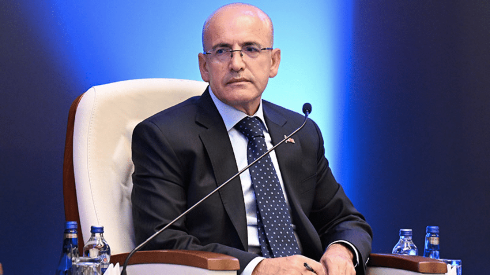 Bakan Mehmet Şimşek, “Yatırım ve İş Forumu’nda” konuştu
