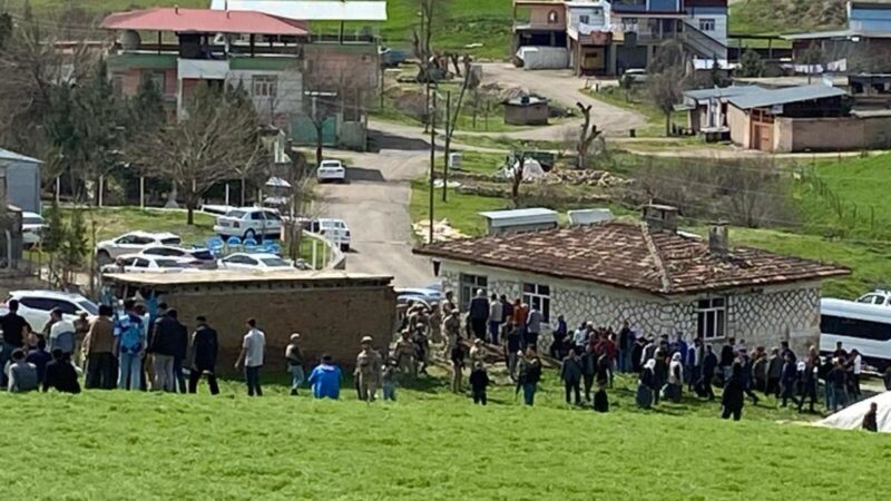Diyarbakır’da ‘muhtarlık seçimi’ kavgası: Bir kişi öldü, 11 kişi yaralandı