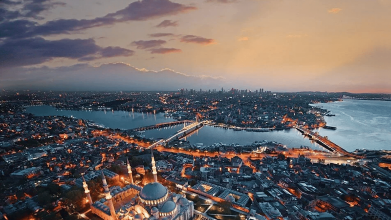İstanbul, 2 ayda yaklaşık 2,5 milyon ziyaretçi ağırladı