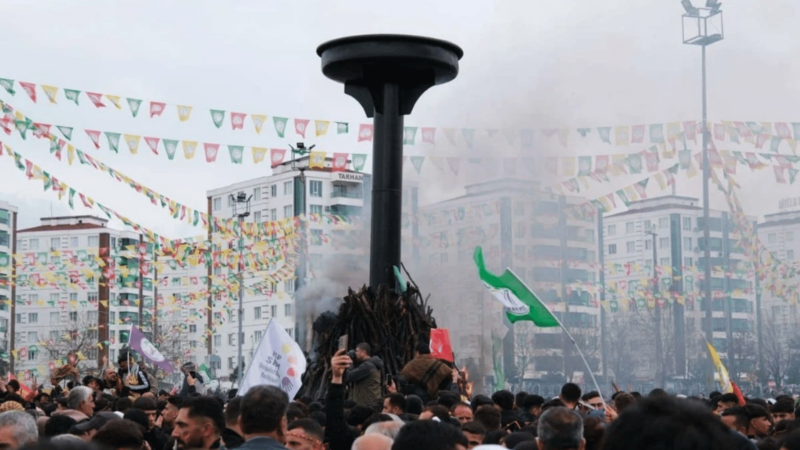 Nevruz Diyarbakır’da kutlandı