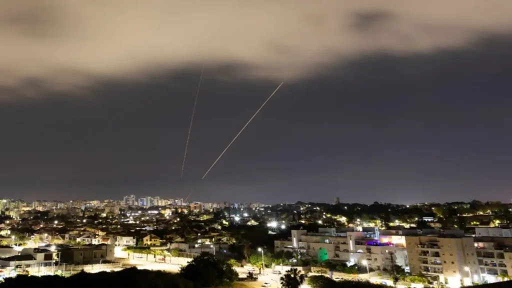 İran İsrail'e hava saldırısı düzenledi: Dün gece neler yaşandı?