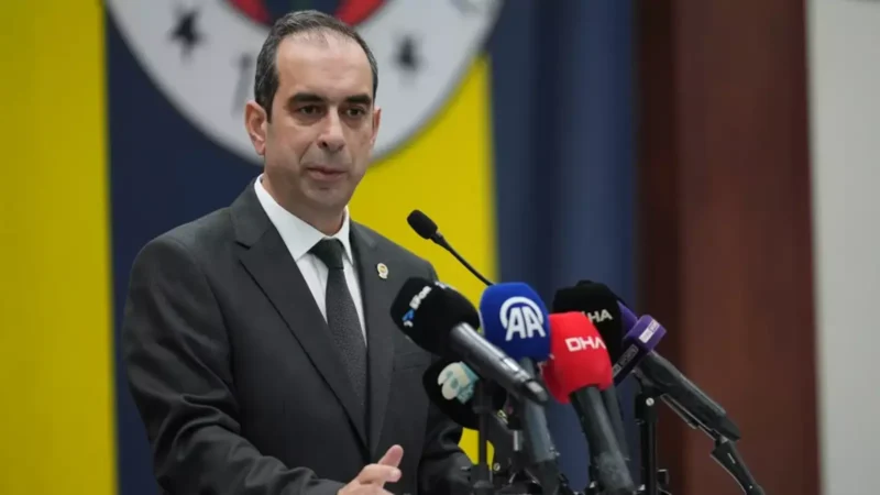 Fenerbahçe’de yeni Divan Kurulu Başkanı Şekip Mosturoğlu oldu