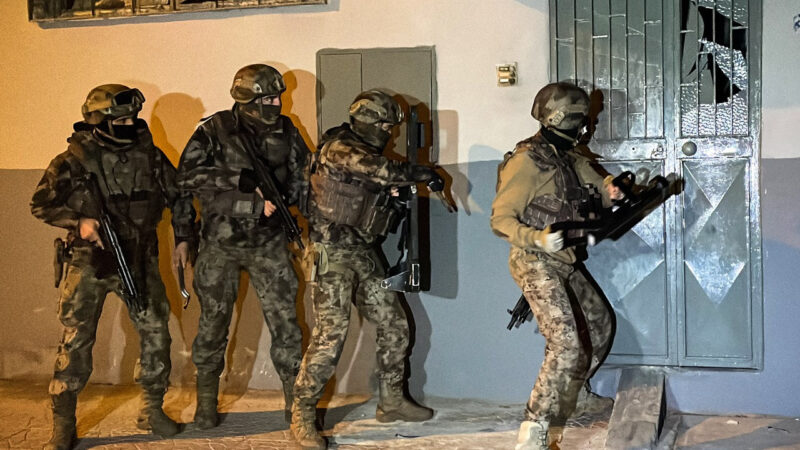 4 ilde IŞİD’e yönelik operasyon: 36 gözaltı