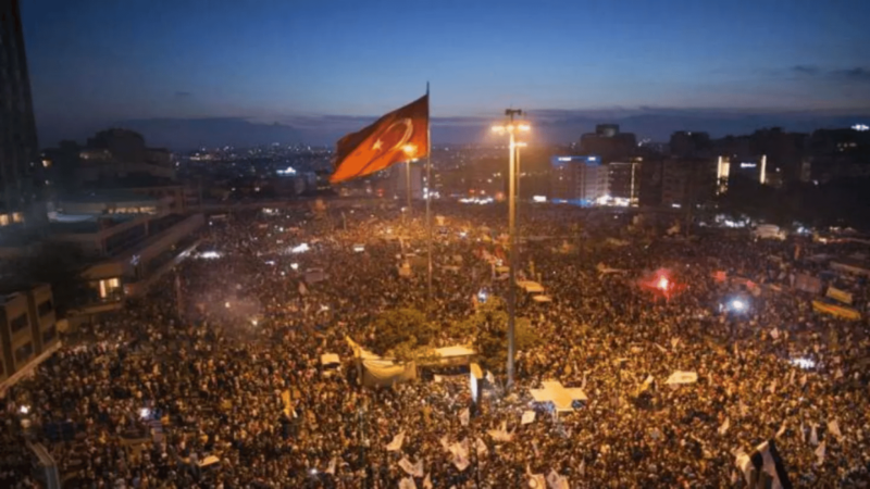 Gezi Parkı önlemi: Valilik 2 metro durağını kapattı