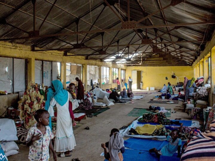 Sudan’da hastane yakınına bomba düştü, çocuklar hayatını kaybetti