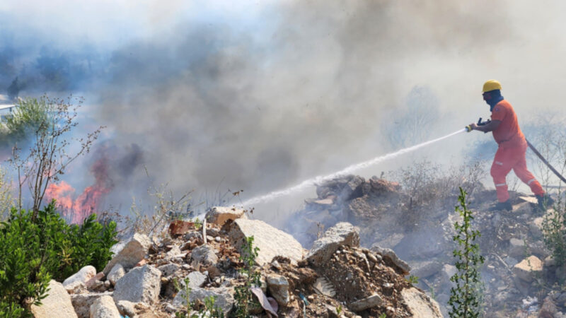 Antalya’da orman yangını: Bir kreş tahliye edildi