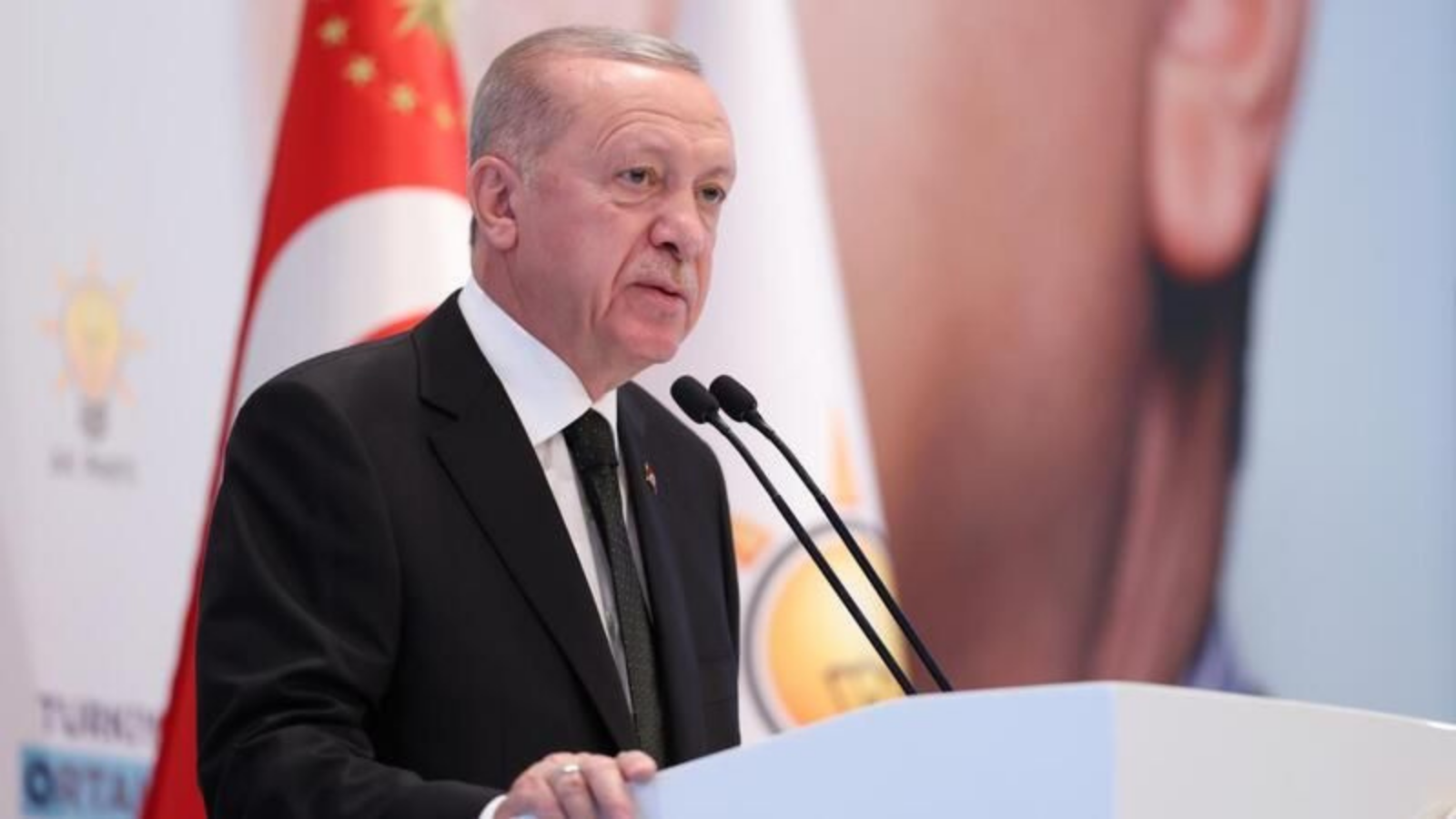 Erdoğan’dan yeni Anayasa mesajı: “Siyasi bilek güreşine çevrilmesini doğru bulmuyoruz”