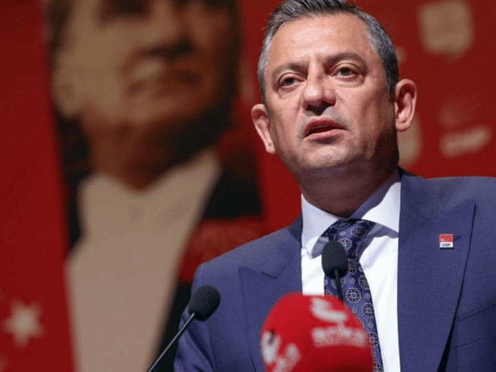 Özgür Özel, UEFA’nın Merih Demiral kararına tepki gösterdi