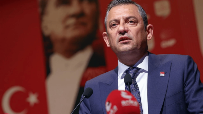 Özgür Özel, UEFA’nın Merih Demiral kararına tepki gösterdi