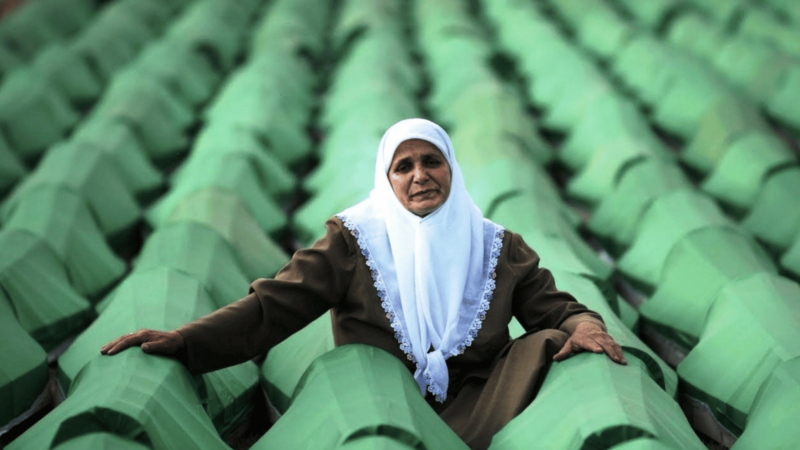 Balkanların kanayan yarası: Srebrenitsa Katliamı