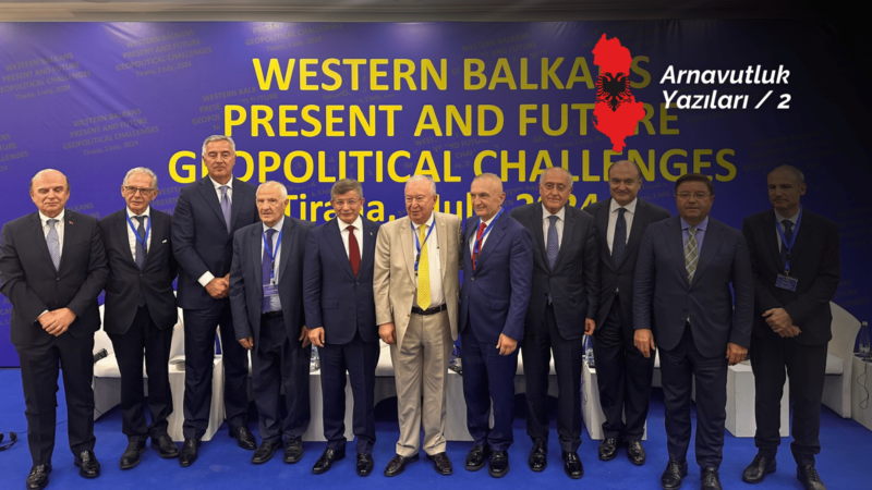 Tiran’da Balkanlar üzerine bir konferans